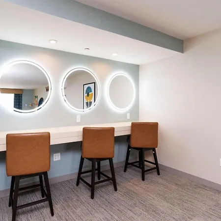 Hilton Garden Inn New York/Staten Island-2