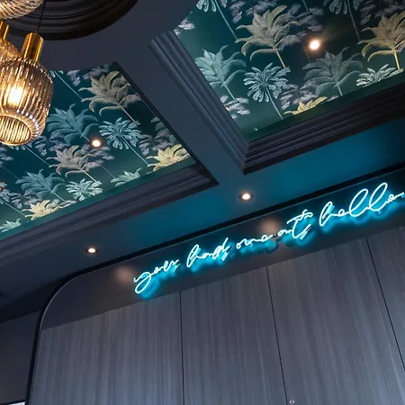 Brit Hotels Earls Court-3