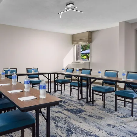 Hampton Inn Ft. Lauderdale-Cypress Creek-3