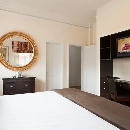 Executive Hotel Vintage Court-3