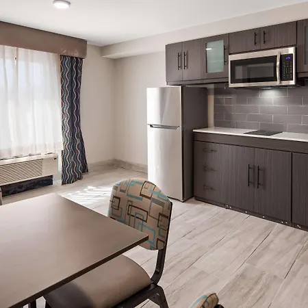 Best Western Plus Executive Residency Nashville-3