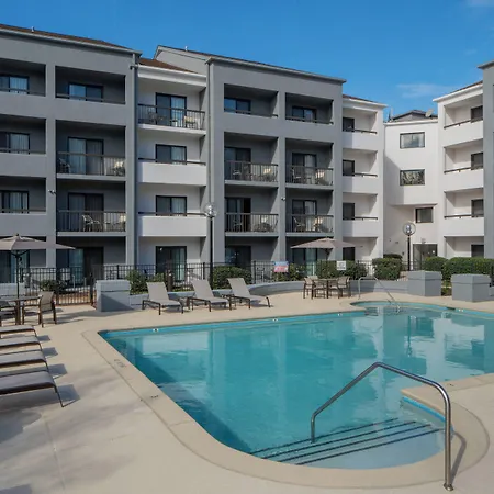 Courtyard By Marriott Nashville Airport-2
