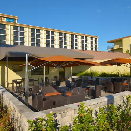 Rosen Inn Closest To Universal-2