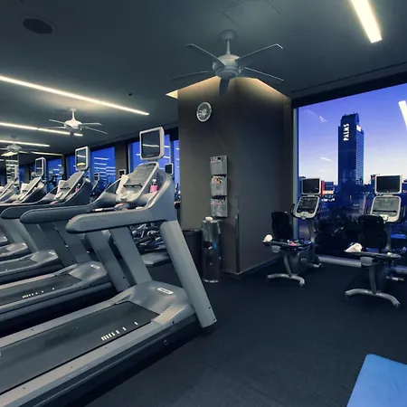 Luxury Suites At Palms Place-3