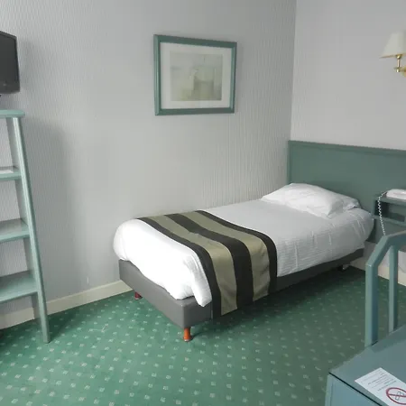 Hotel Du Pre-3