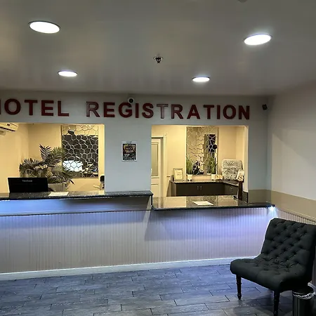 Lucky Club Casino & Hotel-3