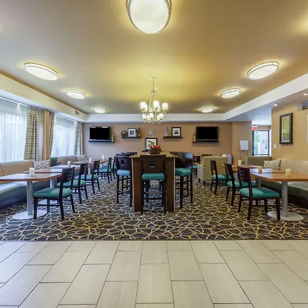 Hampton Inn Biloxi-Ocean Springs-2