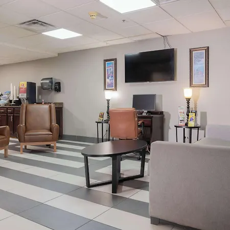 Microtel Inn & Suites By Wyndham Pigeon Forge-3