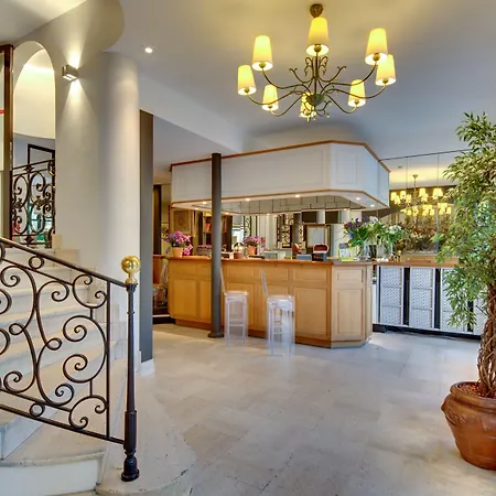 Grand Hotel Des Gobelins-2