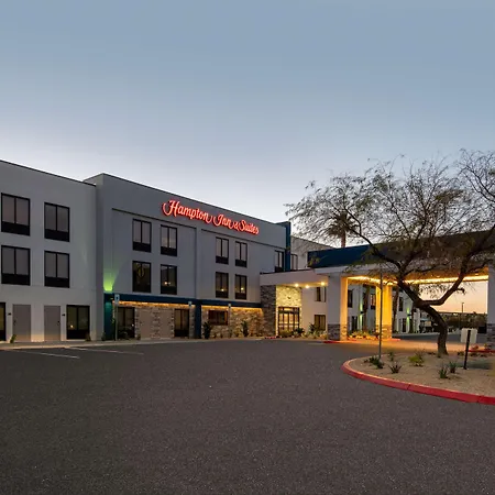 Hampton Inn & Suites Las Vegas-Henderson-3