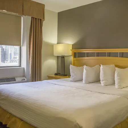 Hudson River Hotel-3