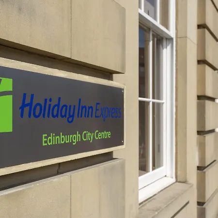 Holiday Inn Express Edinburgh City Centre By Ihg-2