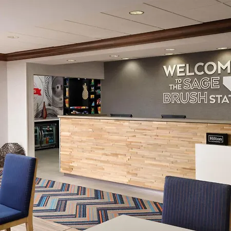Hampton Inn & Suites Las Vegas-Red Rock/Summerlin-2