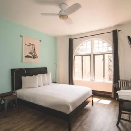 The Bartlett Hotel And Guesthouse-2