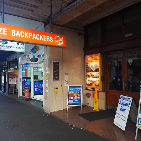 Maze Backpackers - Sydney-3