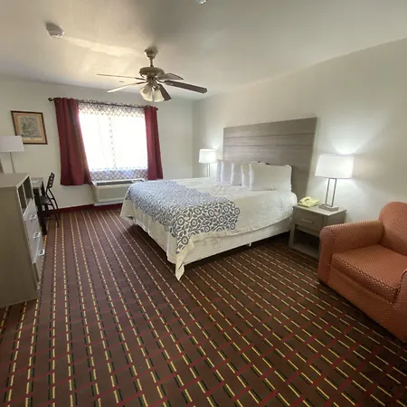 Guest House Inn Medical District Near Texas Tech Univ-2