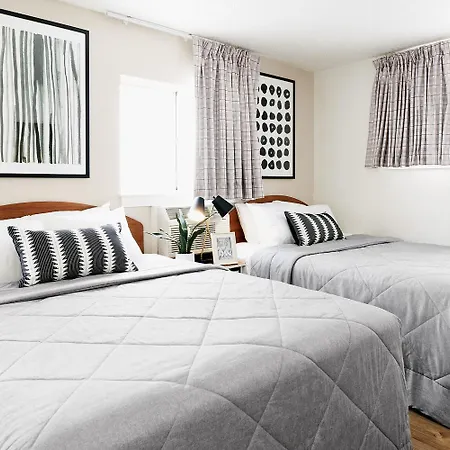 Intown Suites Extended Stay Virginia Beach Va-2