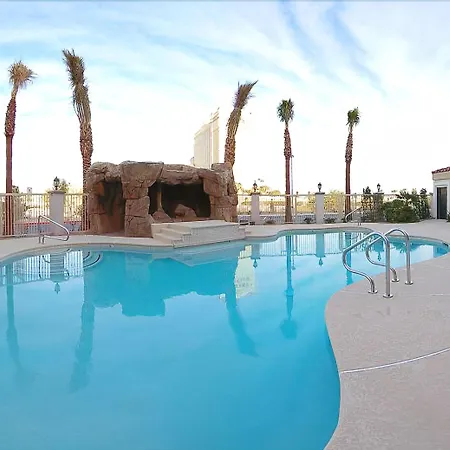 Comfort Inn & Suites Henderson - Las Vegas-3