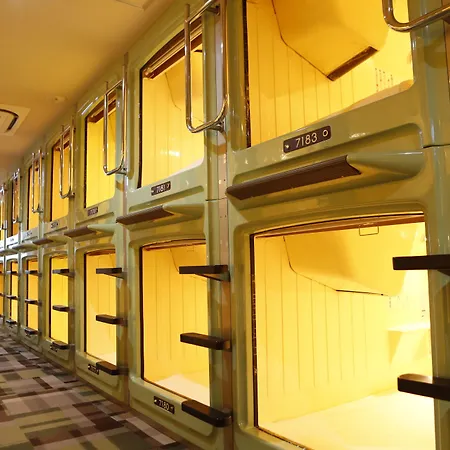 Shinjuku Kuyakusho-Mae Capsule Hotel-3