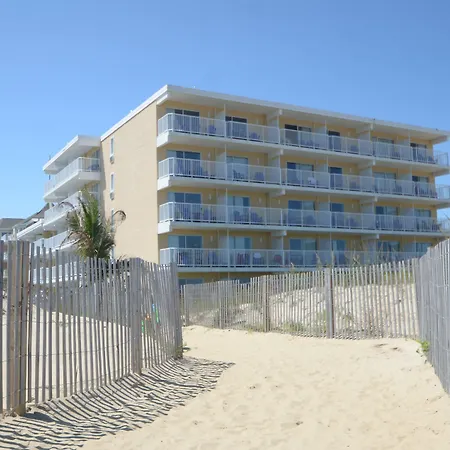 Sealoft Oceanfront Hotel-3