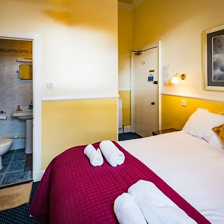 Strathallan Guest House-3