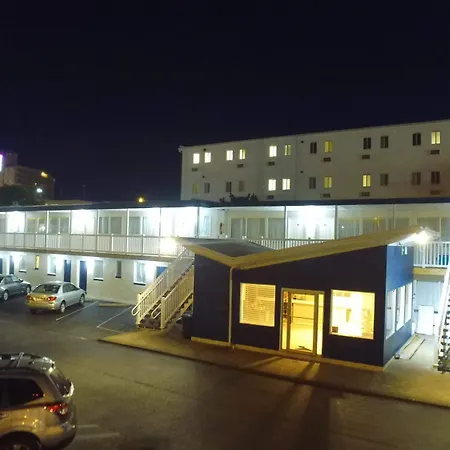 Cabana Motel-3