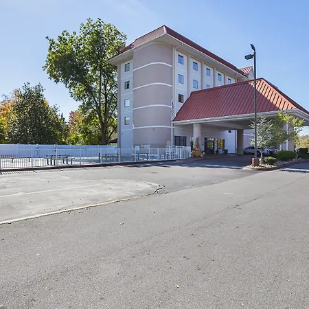 River Bend Inn - Pigeon Forge-2