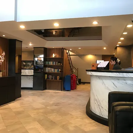 Maxim'S Inn-2