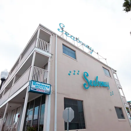 Seabonay Oceanfront Motel-2