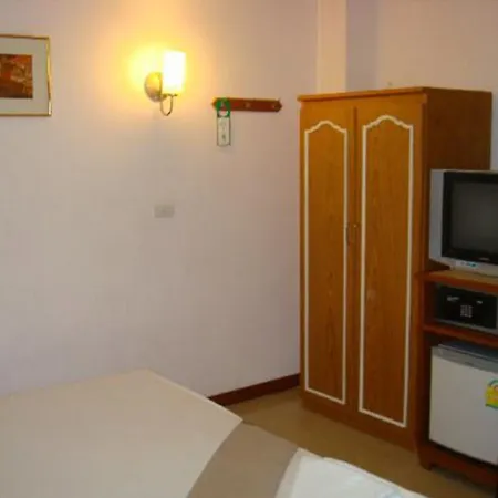 New Siam III Guest House-3