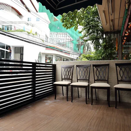Sukhumvit 20 Guest House-3