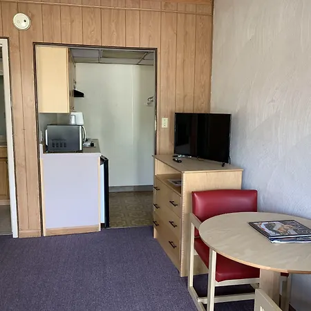Macthrift Motor Inn-2