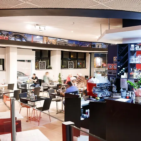 Airport Hotel Sydney-2
