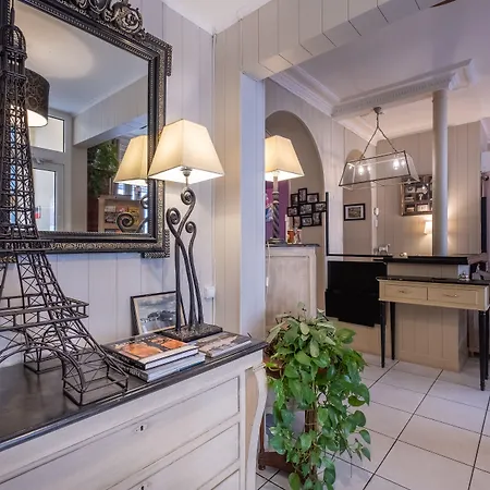 Hotel De L'Avre-2