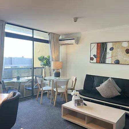 Paxsafe Sydney Hyde Park Private Apartments - Roof Top Retreat & Pool-3