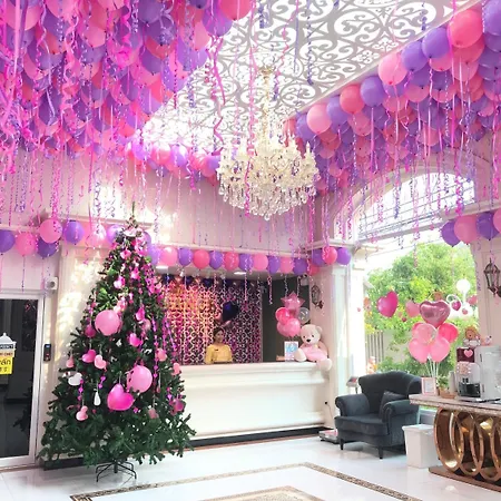 Romance Hotel Sukhumvit 97-2