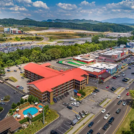 Americana Inn A Travelodge By Wyndham-2