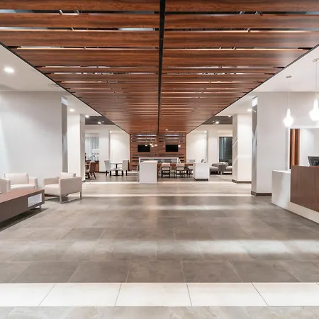 Hampton Inn By Hilton Nashville Airport Century Place-2