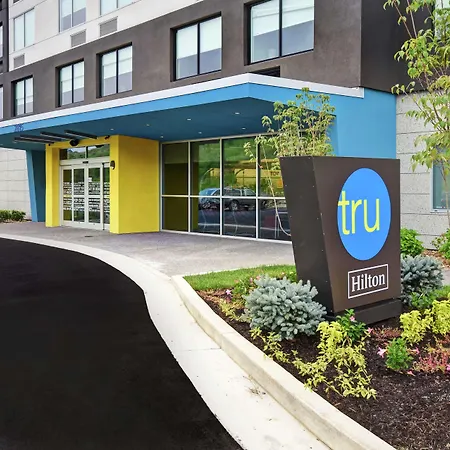 Tru By Hilton Pigeon Forge-3
