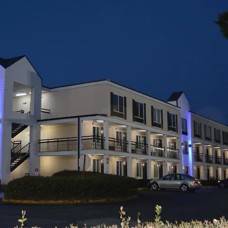 Days Inn By Wyndham Marietta-Atlanta-Delk Road-2