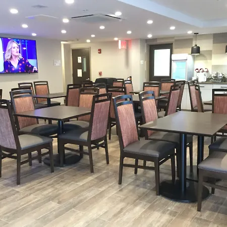 Ramada By Wyndham Bronx Terminal-3