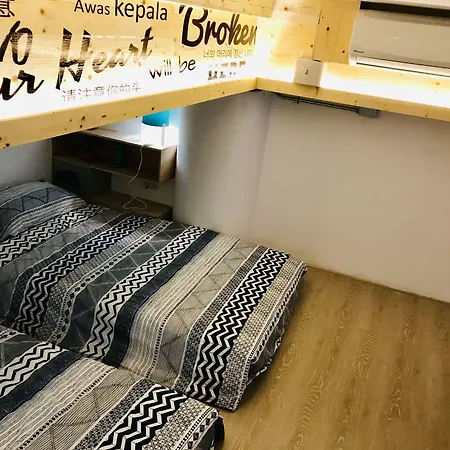 Blu Cabin Ari Stylish Gay Poshtel-3