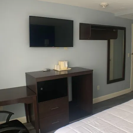 East New York Inn-3
