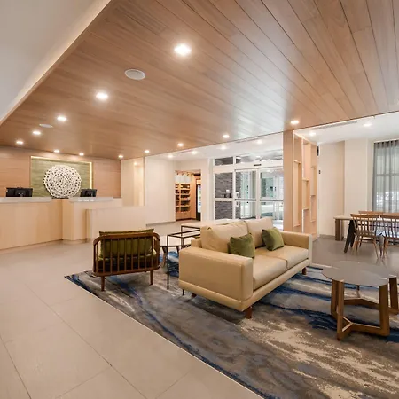 Fairfield By Marriott Inn & Suites Virginia Beach Town Center-2