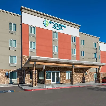 Woodspring Suites Phoenix-Deer Valley-3