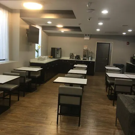 Wingate By Wyndham Jfk Airport, Far Rockaway Ny-3
