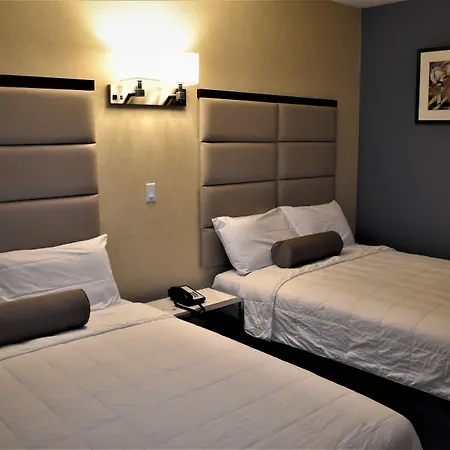 7 Days Hotel-3