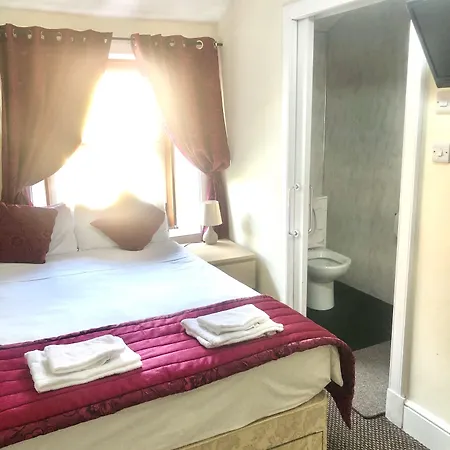 Dalry Guesthouse-3