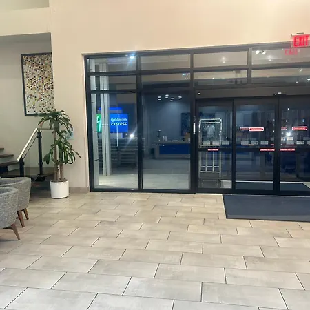Holiday Inn Express Long Island City E - New York By Ihg-3