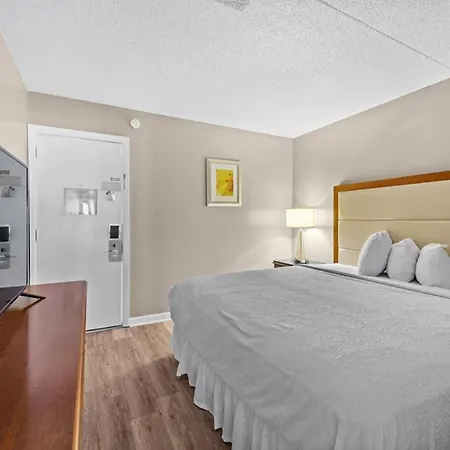 Capital O Sunset Waves Hotel Myrtle Beach Oceanfront-3